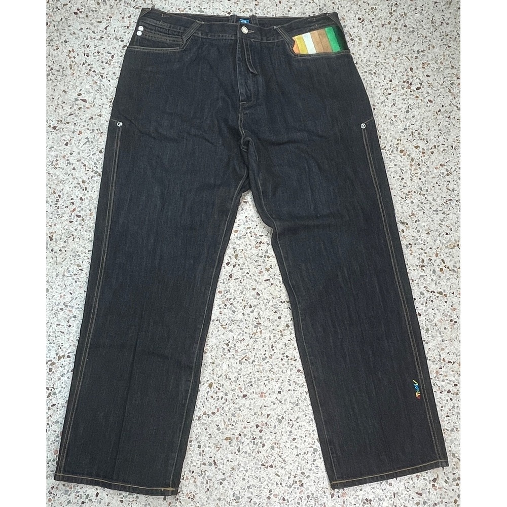 Coogi Vintage Men's Limited Embroidered Jeans Size 42x35‎